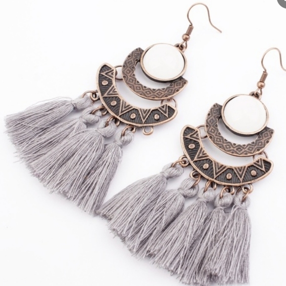 None Jewelry - Moonstone Gray Tassel 3.5" Fishhook Earring Boho Aztec Style Bold